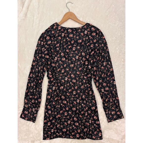 NWT Zara Black Floral Printed V Neck Ruched Mini 90’s Dress - Picture 9 of 9